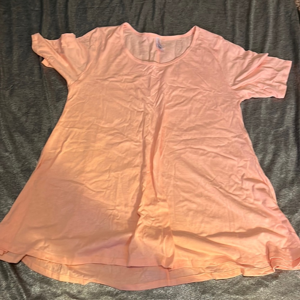 Lularoe shirt